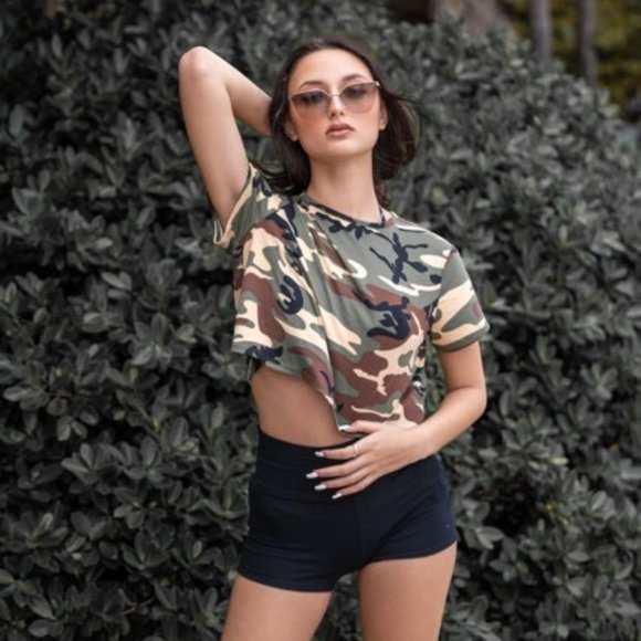 Camouflage Print Women's Short Sleeve Crop Top T-Shirt Summer - Picture 2 of 4